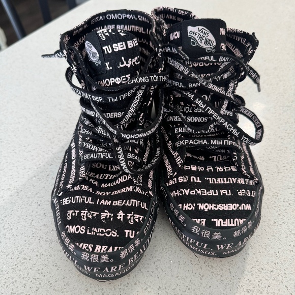 Vans black and pink - Picture 1 of 3